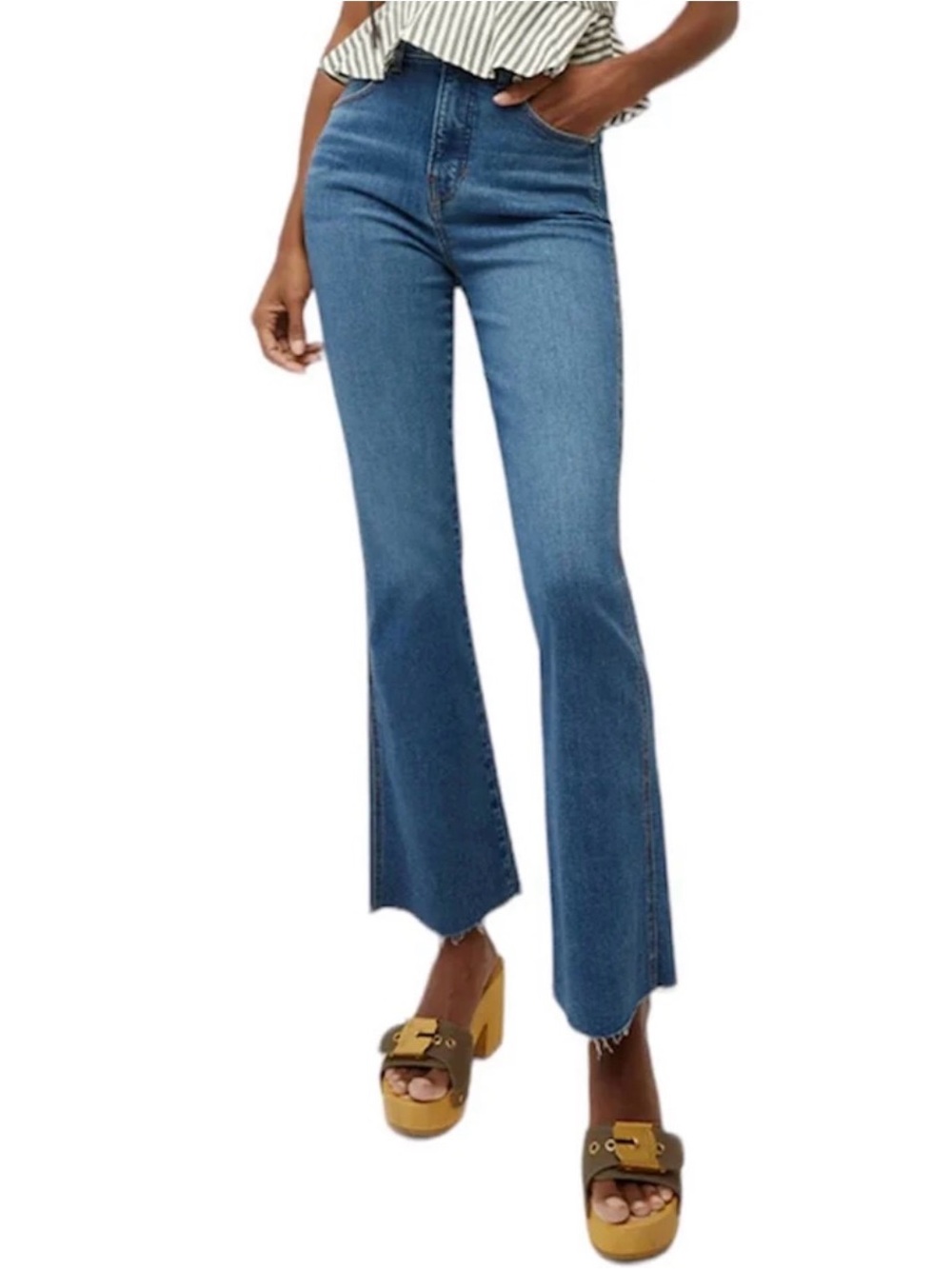 VERONICA BEARD 27 Carson ankle flare, high rise jeans, raw hem, serendipity wash